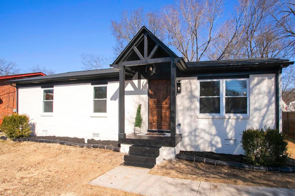 After: 3202 Panorama Dr